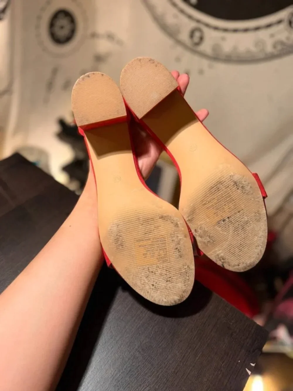 Women's Size 10 Pizz Annu Scarlet Red Chunky Open-toed Short Heels